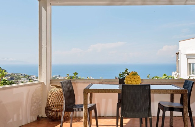 Capri Town Apartments - Comfort - Ideal for 2 couples