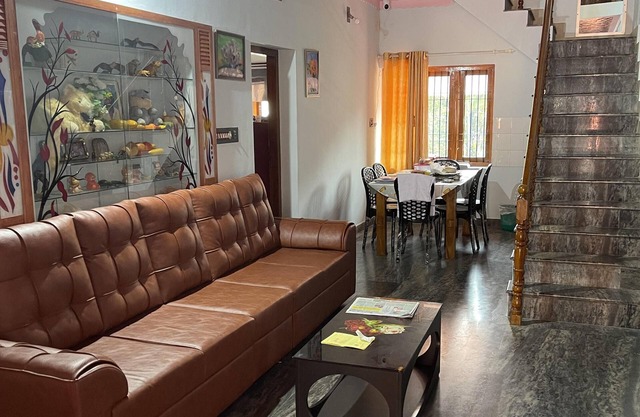 Captivating 7-Bed Villa in Kottapuram