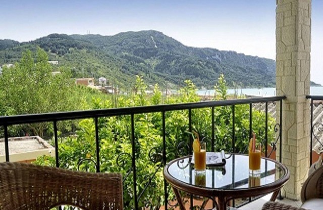Caramela beach house