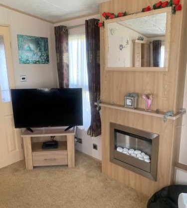 Caravan by the Sea B48