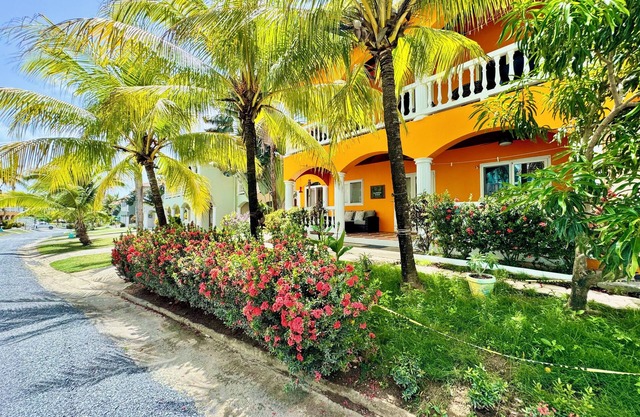 Caribbean Dream @Sunset Villas, West End