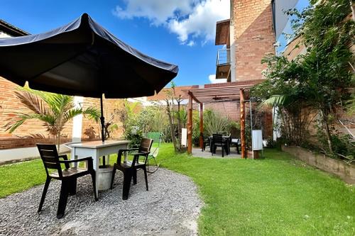 Casa a 5min centro 3HAB con A/C & Precioso Jardín