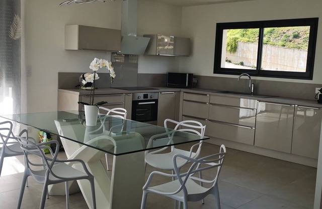 CASA ALBA 4 people apartment in villa
