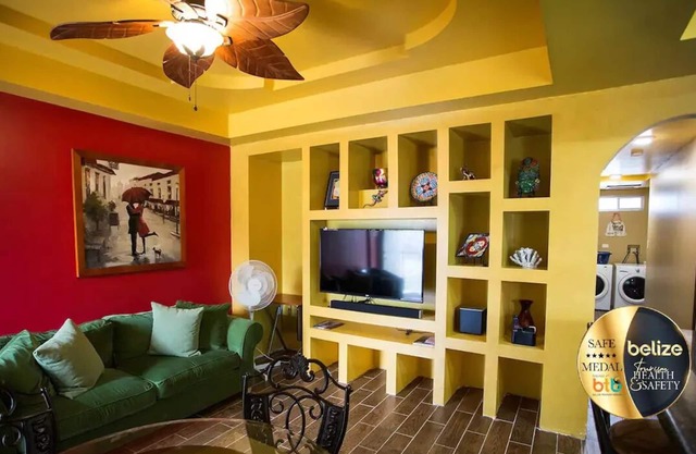 Casa Belize - Modern 2 Bedroom Apartmentnn
