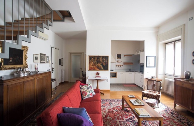 Casa Berner, apartment in historic residence in the center of Pavia