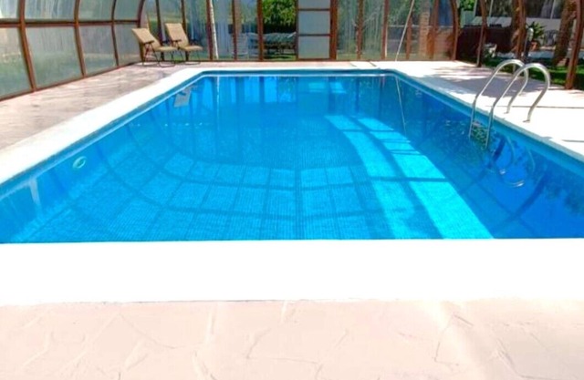Casa Bodeguilla con piscina privada cubierta o abierta según época del año