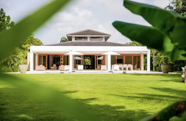 Casa Colibrí by Luxe Haus™ - Pool, Golf Carts, Staff, Transfers & Resort Access