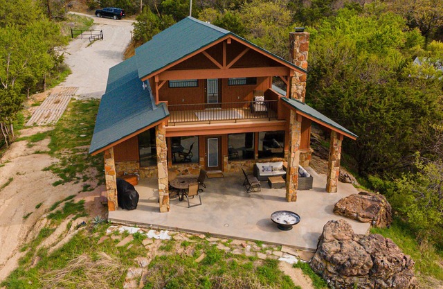 Casa Con Vista . Lake Palo Pinto . NEW . Fully Furnished . Cleaning Fee Included