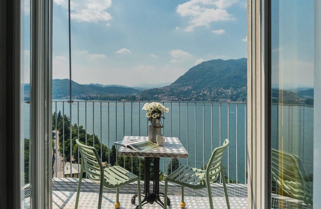 Casa Corbu - Two Bedroom Apartment, Sleeps 6