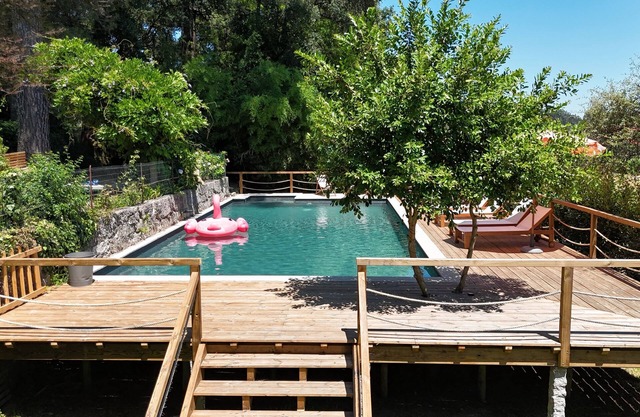 Casa da Alvarinha. Privacy, Comfort and Nature.
