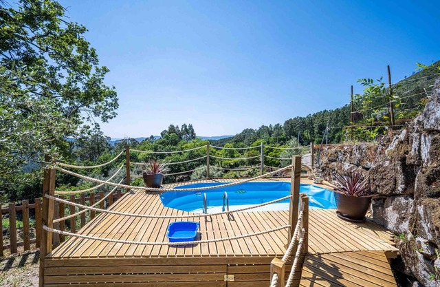 Casa das Oliveiras, house