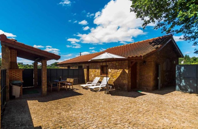 Casa das Vinhas Camélias de BastoTurismo Rural
