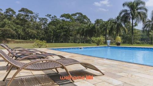 Casa de campo em Atibaia com piscina
