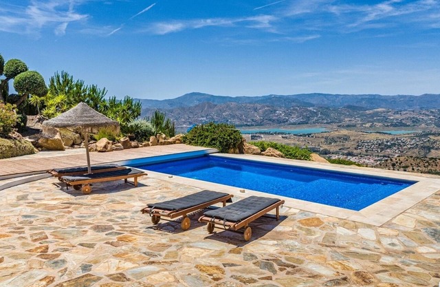 Casa de Pilares Alcaucín by Ruralidays