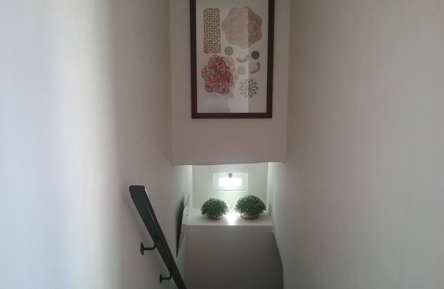 Casa do Ti Messias, an open door in the historic center of the Almeida fortress
