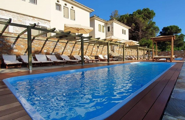 Casa Dobrescu Katigiorgis 4 rooms