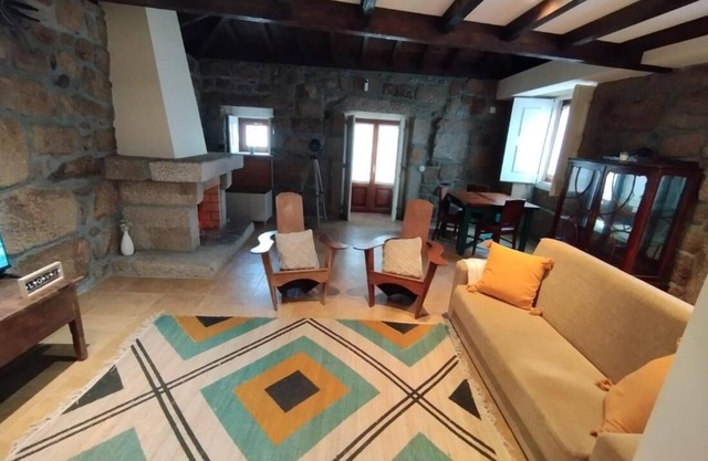 Casa dos Livros - Guest House