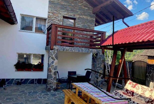 Casa Fabian etaj