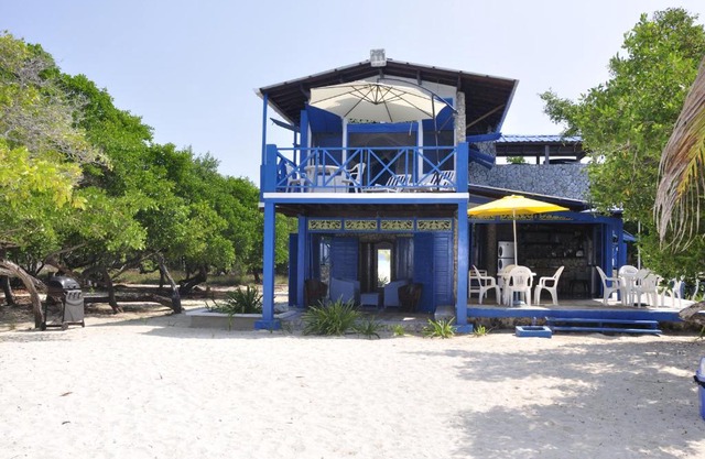 Casa Gaviota Baru Beach House