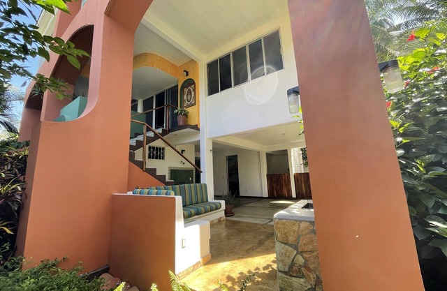 Casa Guadalupe - 1 minute from the beach! Blue Horizon Real Estate
