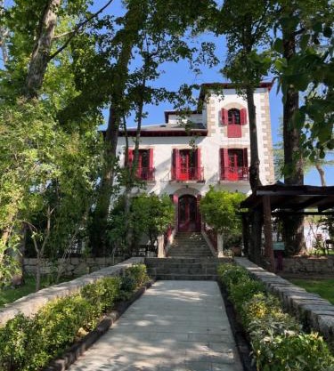 Casa Jardín El Colmenar