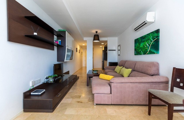 Casa Jurinea Beach with sea view and pool
