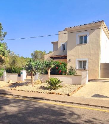 Casa Ladena