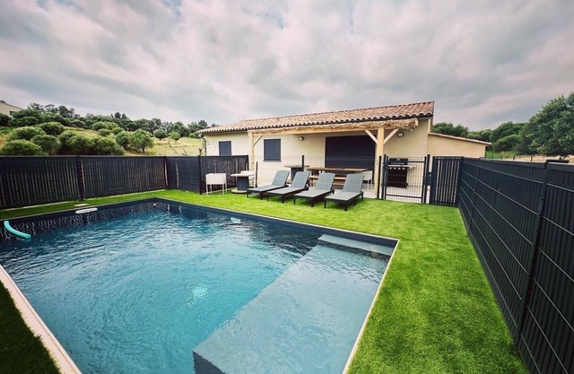 Casa Lamaghjone : Villa T4 Avec Piscine à 3,5km de la mer