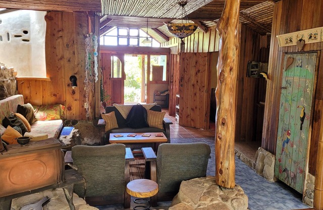 Casa Mariposa Nature Retreat on Chirripó Mountain, pet friendly