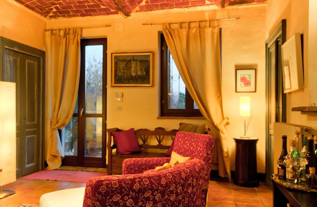 Casa Michaela - Cosy Holiday Home in Castell'Alfero