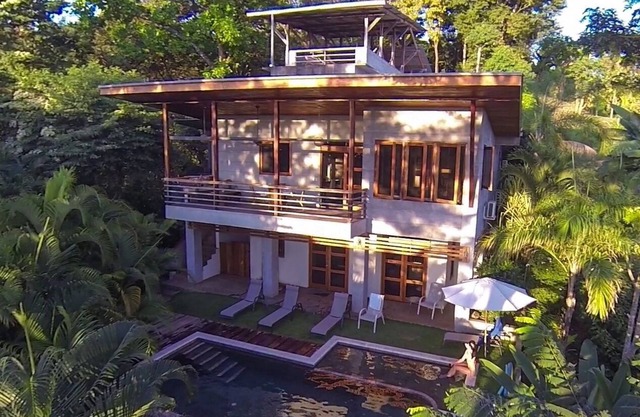 Casa Mirador-4 Bd with/Pool and Ocean view