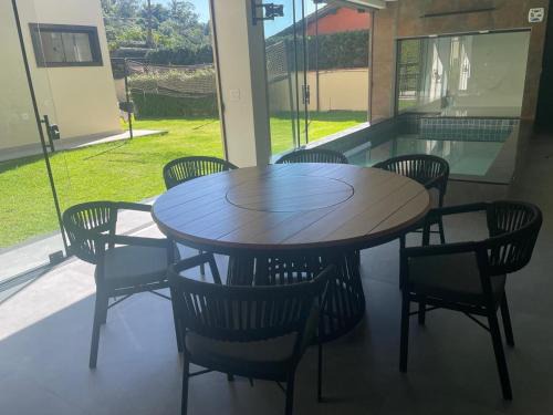 Casa Nunes São Sebastião - Piscina Coberta e Aquecida