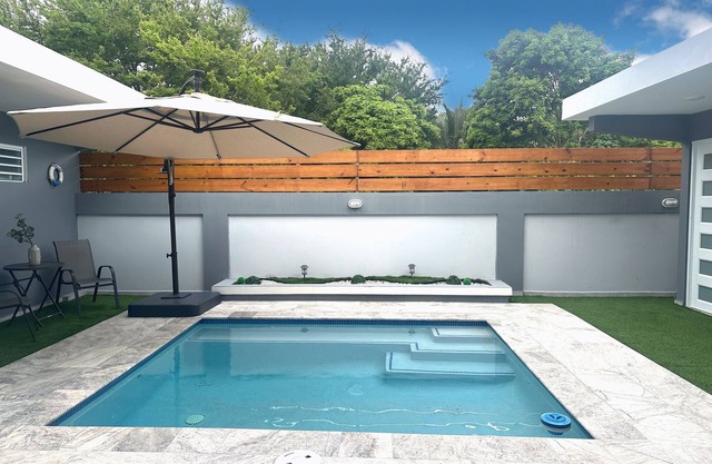Casa Paraíso - Your Tropical Escape in the heart of Loiza!
