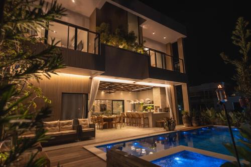 Casa Pura Vida