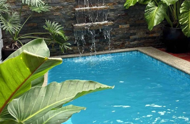 Casa Robles Villa 1: Homey, Cozy and Relaxing. With private pool. For 13pax