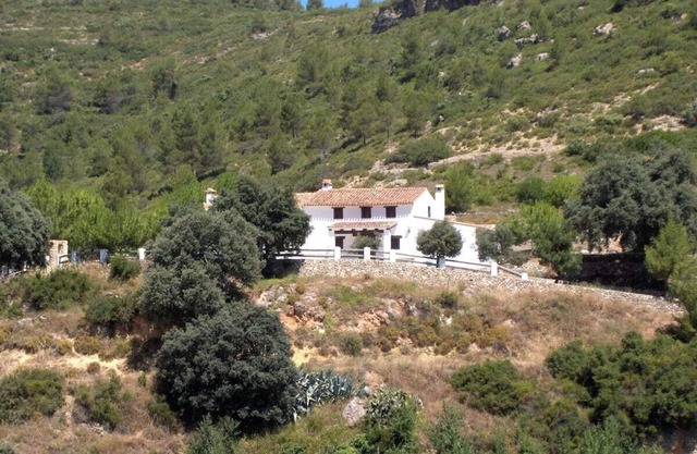 CASA RURAL BENALAZ -Special to enjoy your family and friends in the mountains