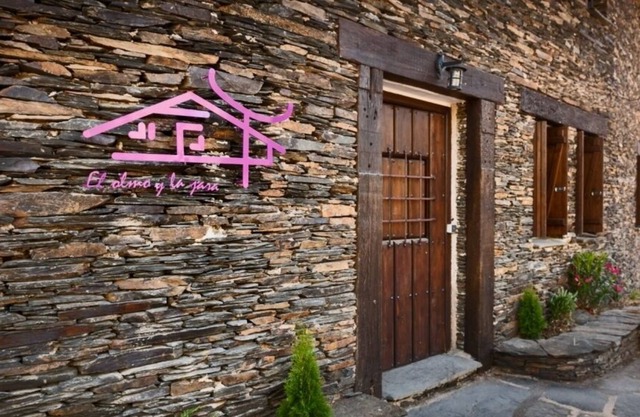 Casa Rural El Olmo y la jara