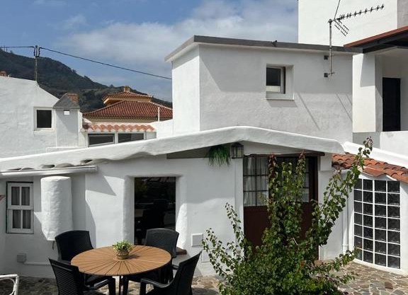 Casa Rural "El Patio de Paca"