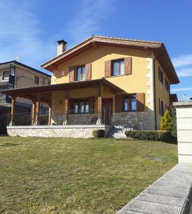 Casa Rural Izarrak