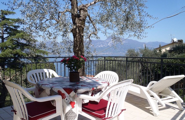 Casa Stefano n. 1 - spectacular lake view - parking - free WIFI