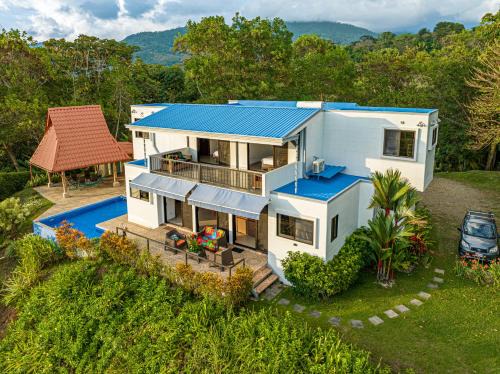Casa Unicornio Azul
