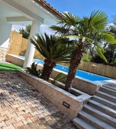 Casa Vacanze Villa DaLu con piscina