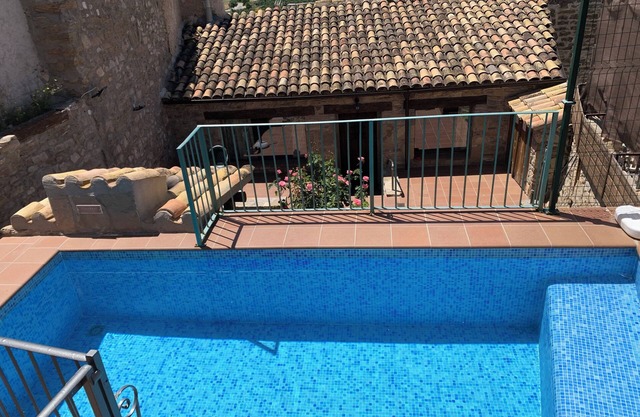 CasabrasRural (Claravalls, Tàrrega) capacity for 12 people