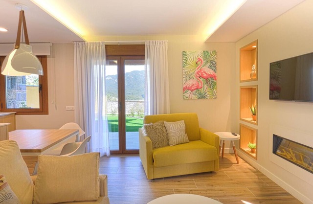 Casas Ordesa - Apt Suite Puertolas -