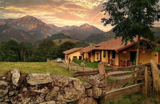 CASAS RURALES ENTRECASTAÑOS