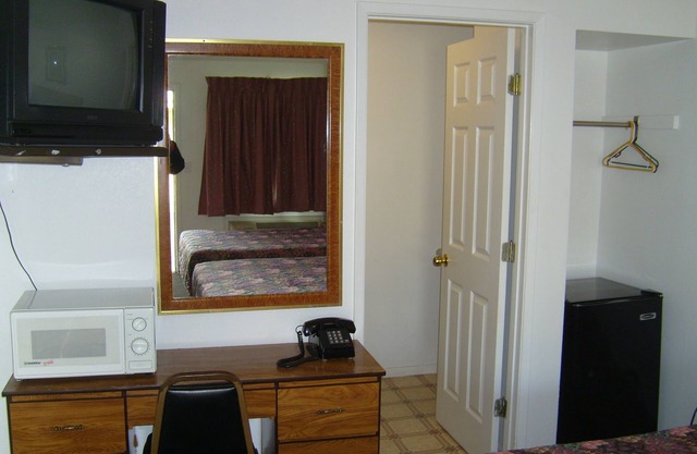 Cascade City Center Motel