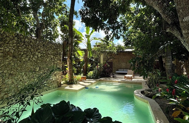 CasonaTresCulturas offers unique cultural experience in the heart of Izamal