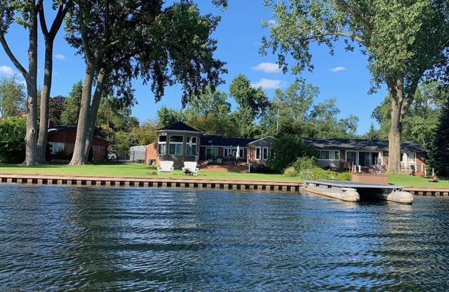 Cass Lk Lakefront 3BR Home - Addl 3BR Home next dr Addl Bking 15 min to Bham .