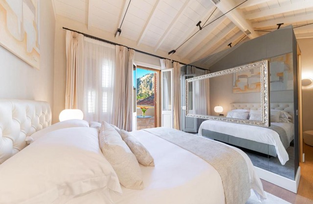 Castellano Hotel & Suites