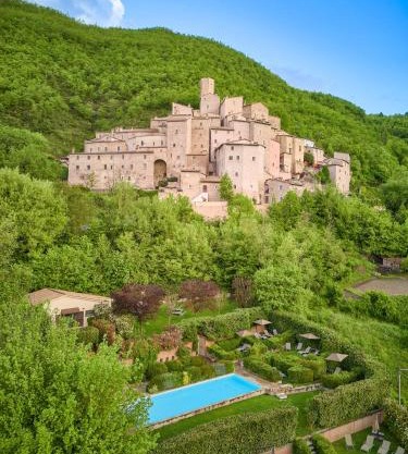 Castello Di Postignano Relais